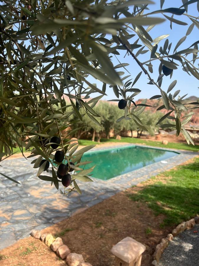 Bin Jbal Resort Уирган Екстериор снимка